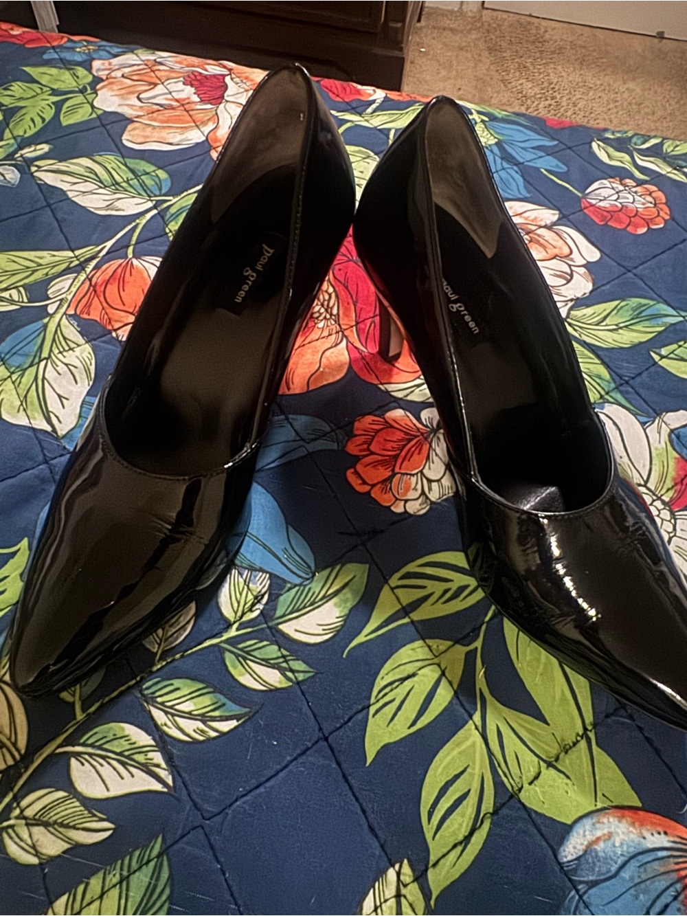 Paul Green Black Patent Leather Pumps